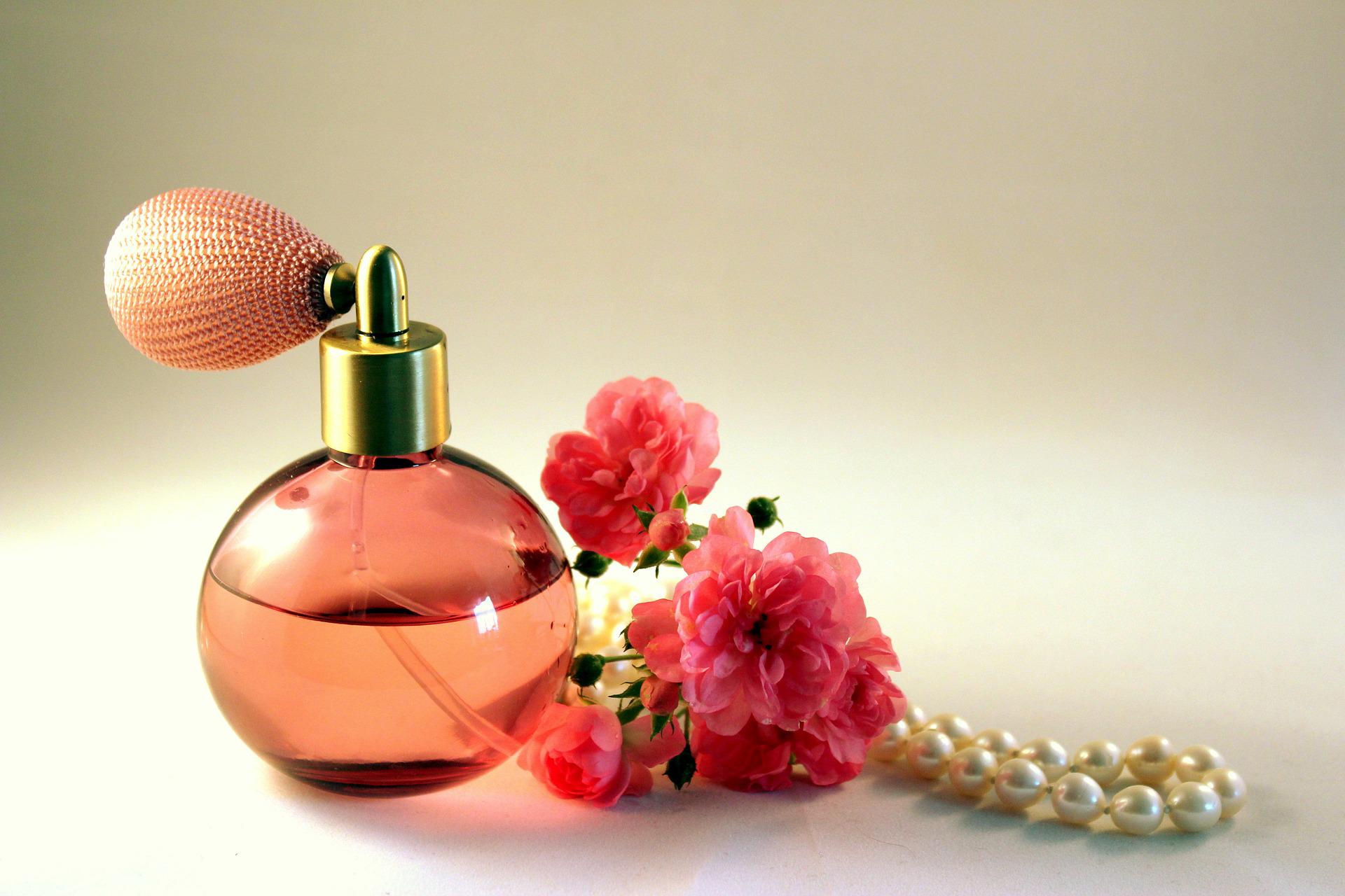 The Most Complimentary and Sexy Perfumes for Women
